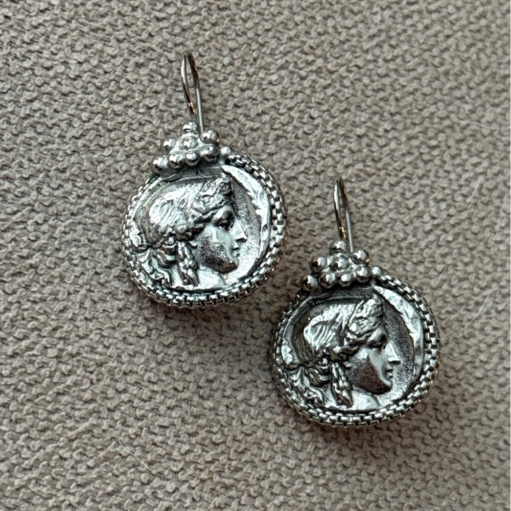 VINTAGE Maeve Carr Nee York Art Nouveau Greek Portrait Silver Tone Earrings